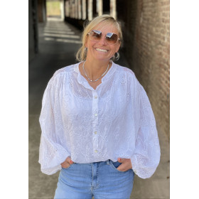 Blouse chauve-souris broderies